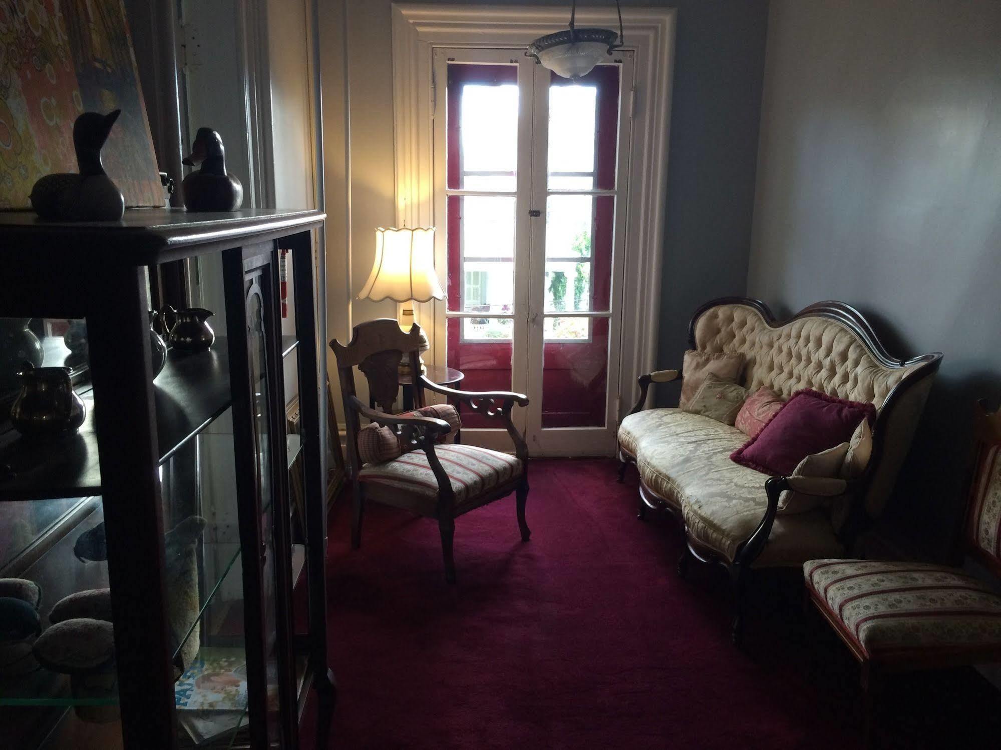 Hudson City Bed And Breakfast Екстер'єр фото